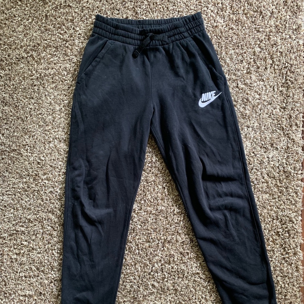 Boy’s Nike Athletic sweat pants